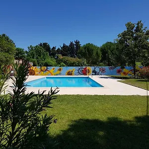 Logis La Ferme Avignon